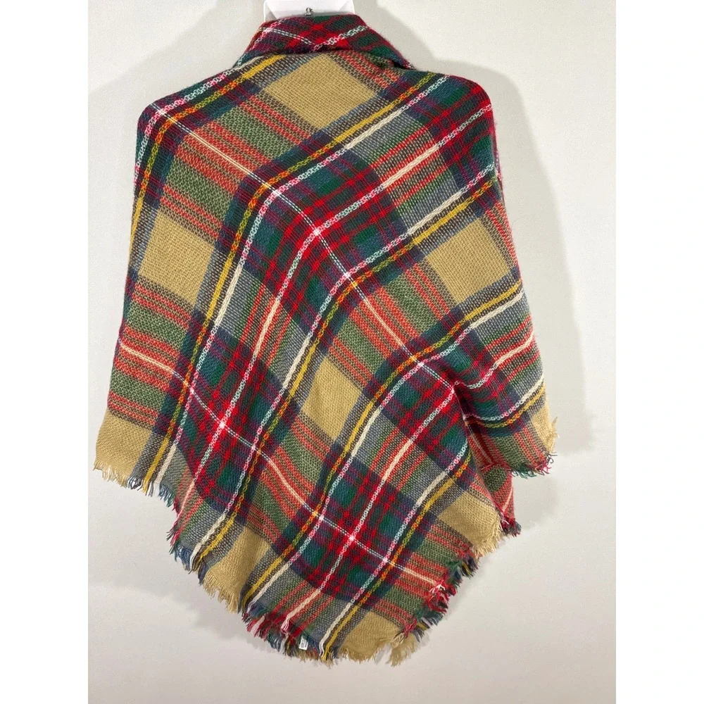Women's‎ Plaid Blanket Scarf Wrap Shawl with Toggle Closure One Size